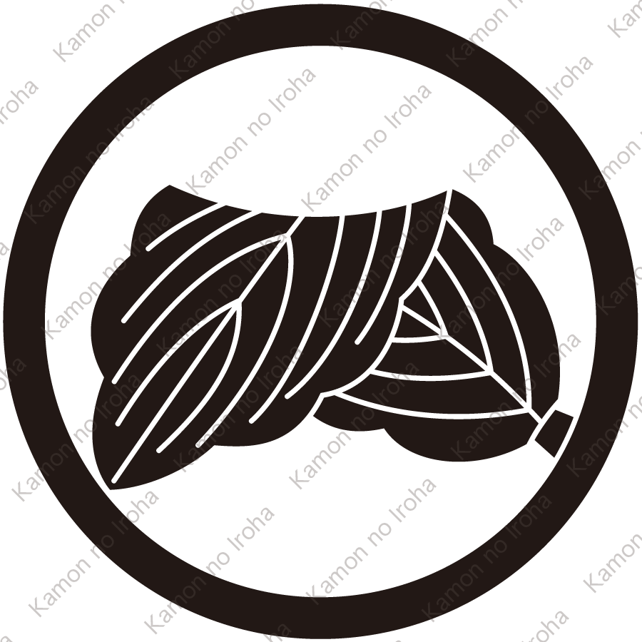 中輪に折れ柏紋