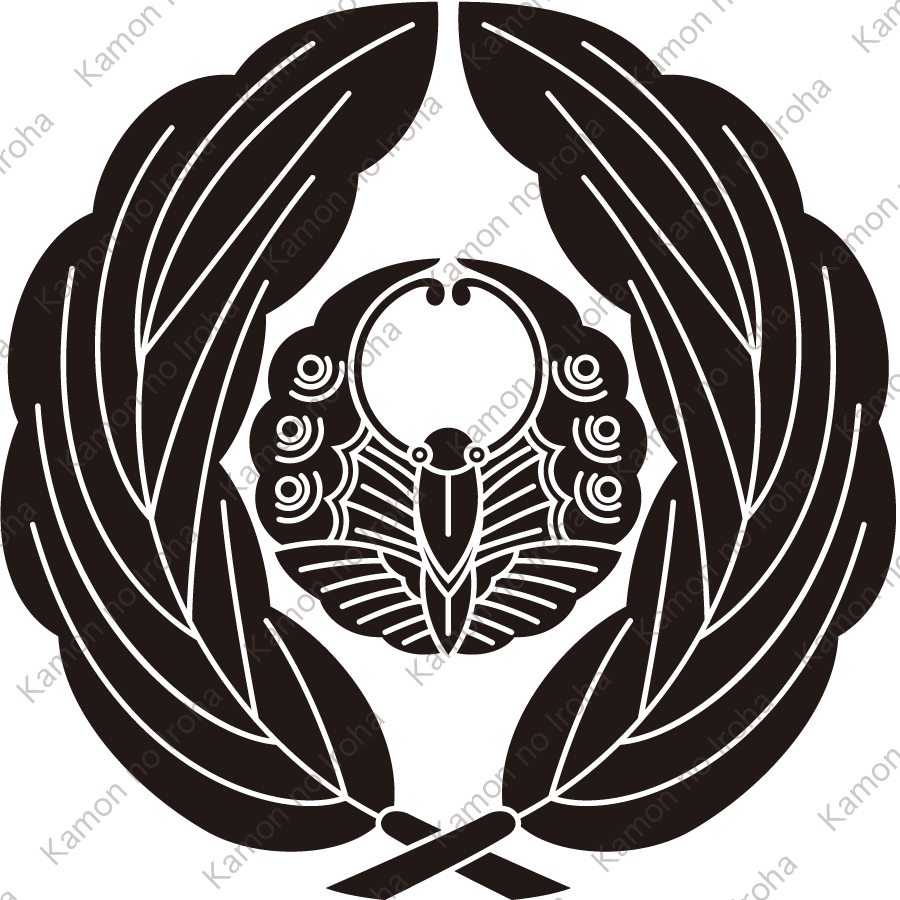 抱き柏に浮線蝶紋