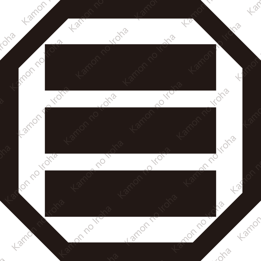 細平隅切り角に三つ引き紋