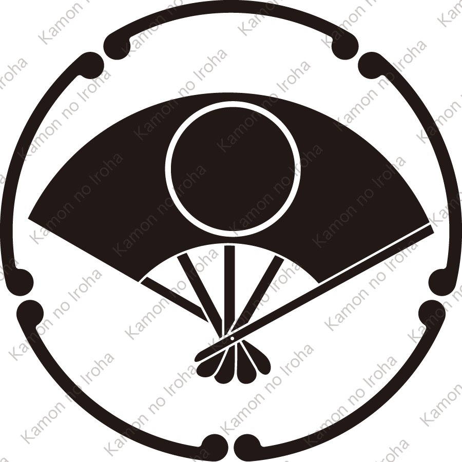 五つ鐶輪に月丸扇紋