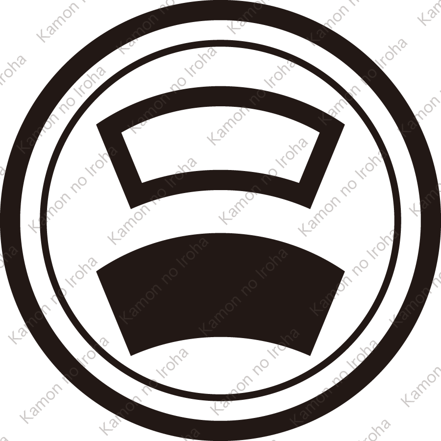 子持ち輪に陰陽地紙紋
