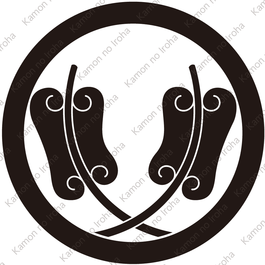 丸に違い唐団扇紋