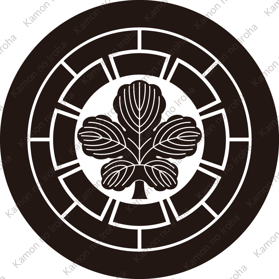 丸の内に陰源氏輪に梶の葉紋