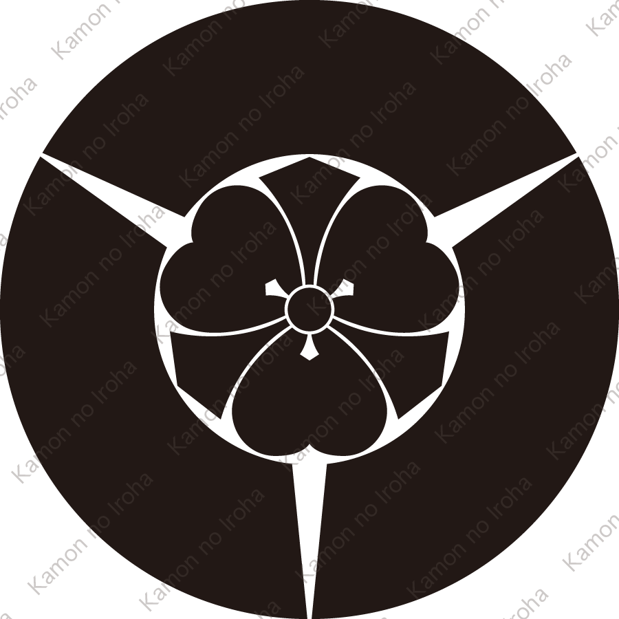 三つ地紙に剣片喰紋