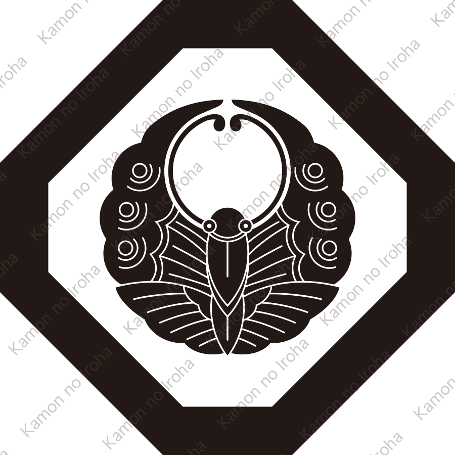 隅切り角に浮線蝶紋