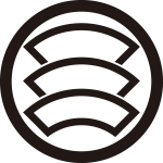 中輪に中影三つ重ね地紙紋