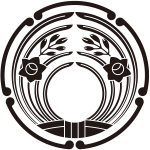 五鐶束ね水仙紋