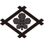 井桁に立ち梶の葉紋