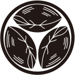 糸輪に三つ尻合せ蛤紋