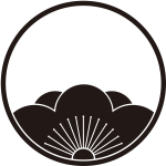 糸輪に覗き向う梅紋