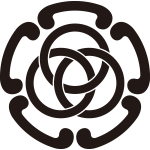 五つ鐶に三つ輪違い紋