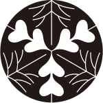 頭合せ三つ割り柊紋