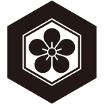 亀甲に梅の花紋