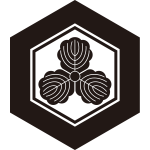 亀甲に三つ柏紋