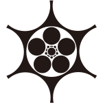 鞠鋏みに梅鉢紋