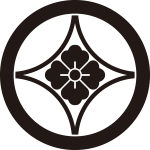 丸に中陰七宝に花角紋