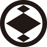 丸に離れ松皮菱紋