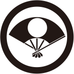 丸に日の丸扇紋