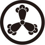 丸に三つ丁子紋