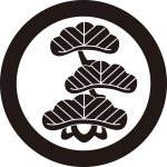 丸に三つ枝松紋