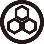 丸に三つ盛り一重亀甲紋