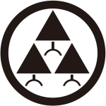 丸に三つ鱗杉紋