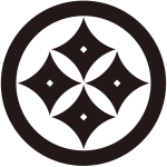 丸に反り四つ目紋