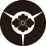 三つ地紙に花菱紋