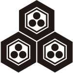 三つ盛り亀甲に三つ星紋