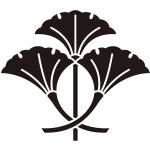 三つ立ち軸違い銀杏紋