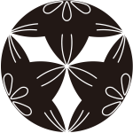 三つ割り花鉄線紋