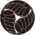 三つ割り河骨紋