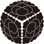 三つ落ち牡丹紋