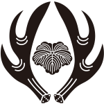 外割り角に蔦紋