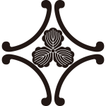 外四つ鐶に三つ柏紋