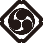 隅入り角に右三つ巴紋