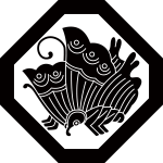 隅切り角に揚羽蝶紋