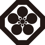 隅切り角に梅鉢紋