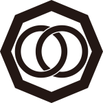 隅立て八角に輪違い紋