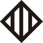 隅立て角に竪三つ引き紋