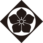 鉄砲角に桔梗紋